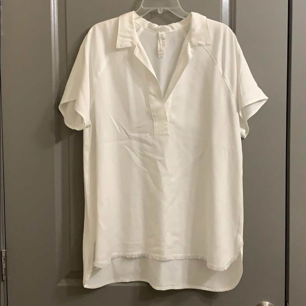 Amadi tee.  size M